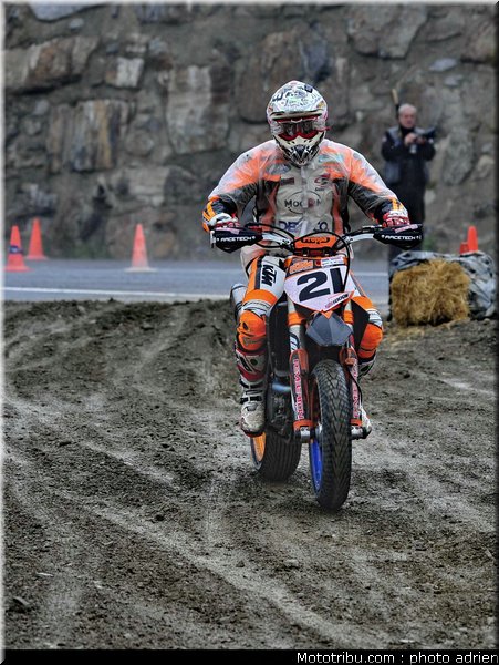 iddon_15_supermoto_andorre_2009