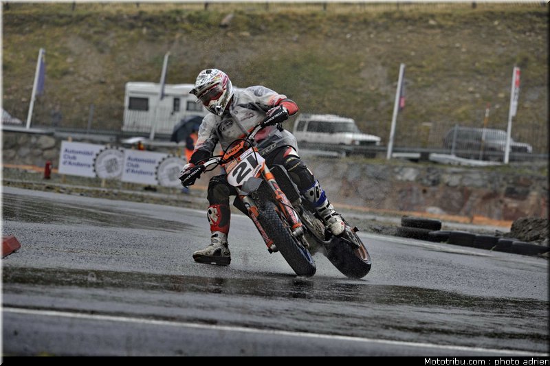 iddon_31_supermoto_andorre_2009