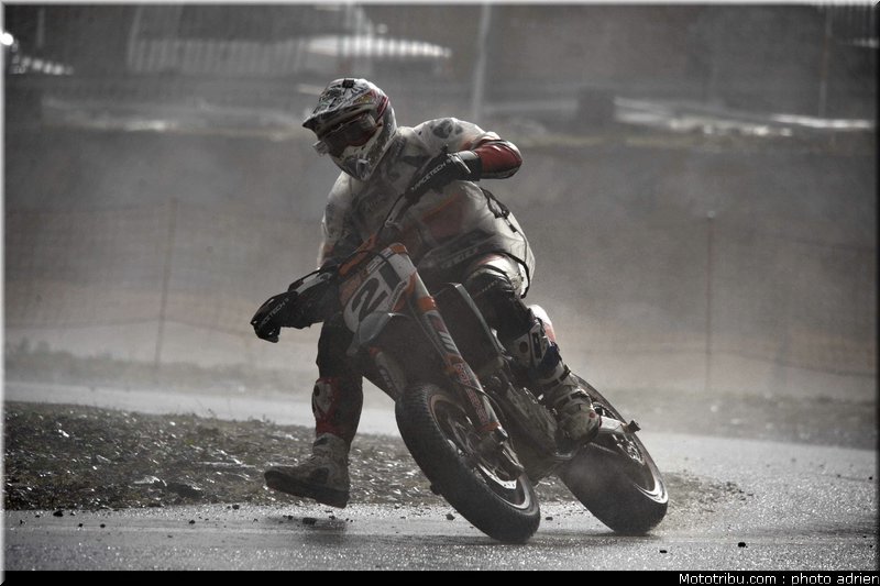 iddon_38_supermoto_andorre_2009