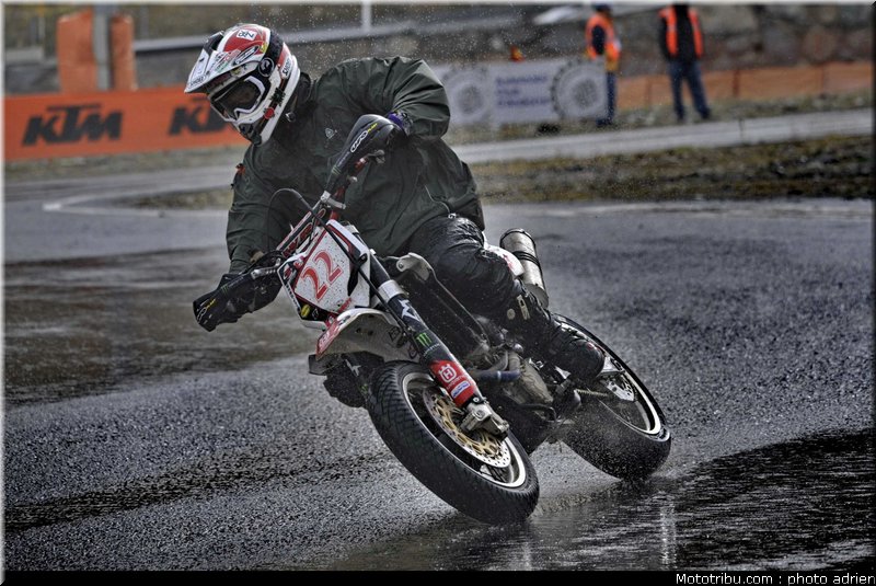 matsumoto_21_supermoto_andorre_2009
