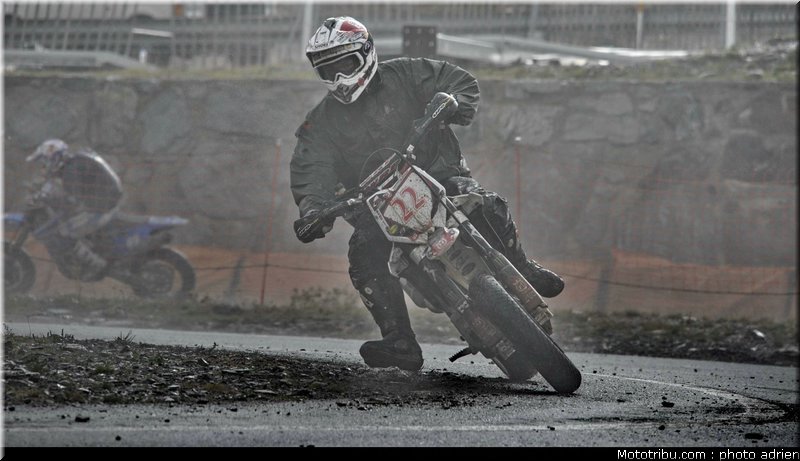 matsumoto_22_supermoto_andorre_2009
