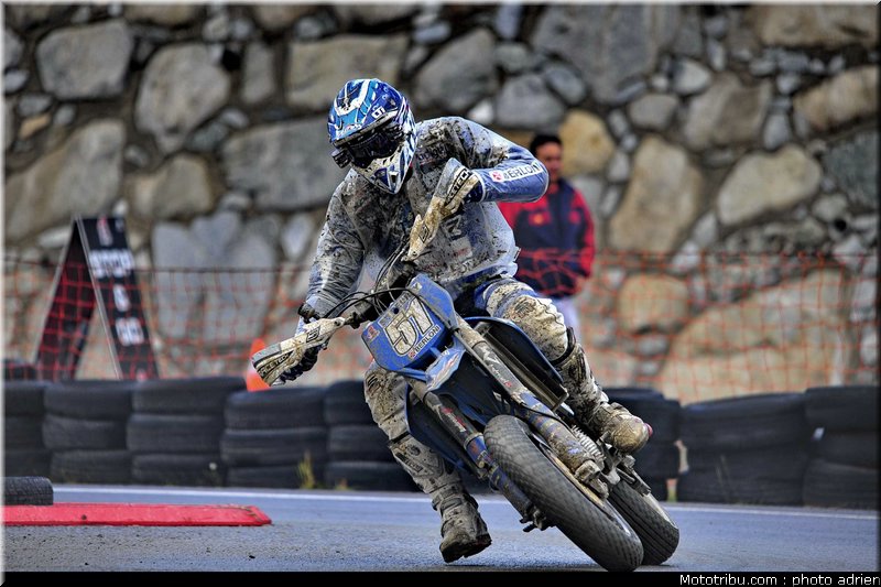 occhini_19_supermoto_andorre_2009