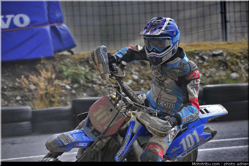 vandenbosch_22_supermoto_andorre_2009