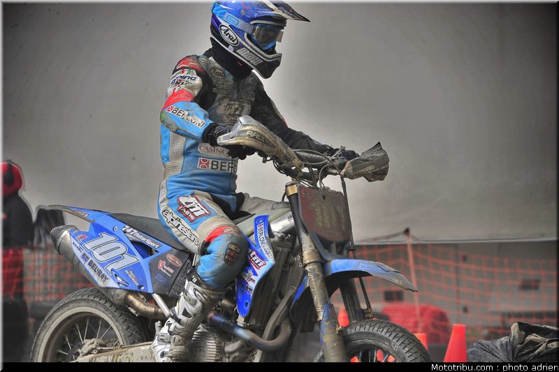 vandenbosch_23_supermoto_andorre_2009