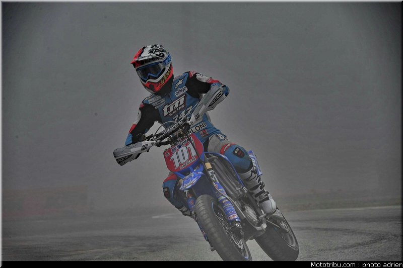 vandenbosch_33_supermoto_andorre_2009