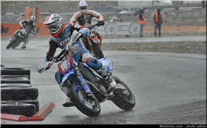 vandenbosch_49_supermoto_andorre_2009