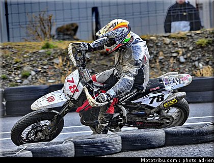 bartolini_17_supermoto_andorre_2009.jpg