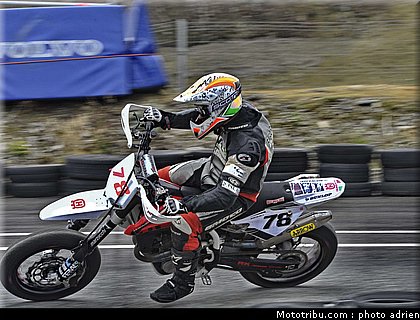bartolini_18_supermoto_andorre_2009.jpg