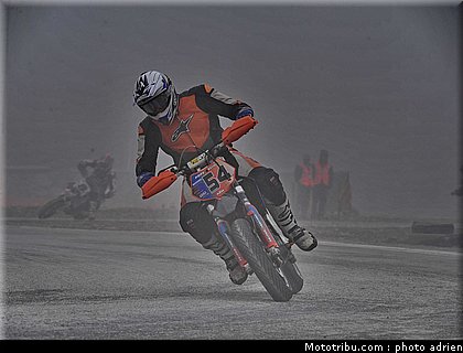 blakeman_19_supermoto_andorre_2009.jpg
