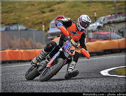 blakeman_21_supermoto_andorre_2009.jpg
