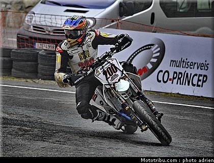 bussei_18_supermoto_andorre_2009.jpg