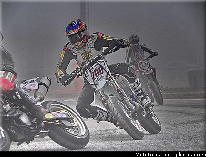 bussei_21_supermoto_andorre_2009.jpg