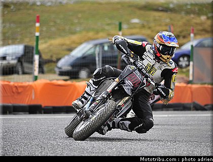 bussei_23_supermoto_andorre_2009.jpg