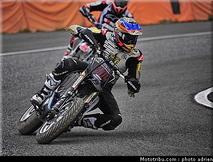 bussei_33_supermoto_andorre_2009.jpg