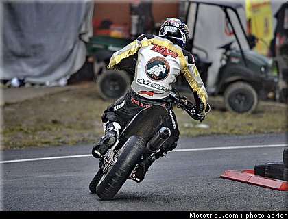 bussei_34_supermoto_andorre_2009.jpg
