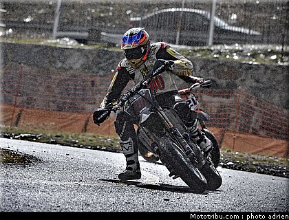 bussei_37_supermoto_andorre_2009.jpg