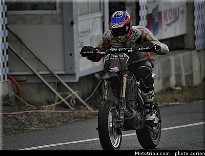 bussei_38_supermoto_andorre_2009.jpg