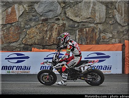 chareyre_a_35_supermoto_andorre_2009.jpg