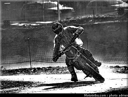 chareyre_a_49_supermoto_andorre_2009.jpg