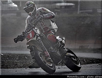 chareyre_a_52_supermoto_andorre_2009.jpg