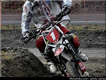 chareyre_a_54_supermoto_andorre_2009.jpg