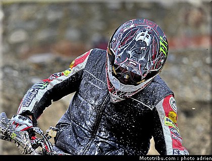 chareyre_t_09_supermoto_andorre_2009.jpg