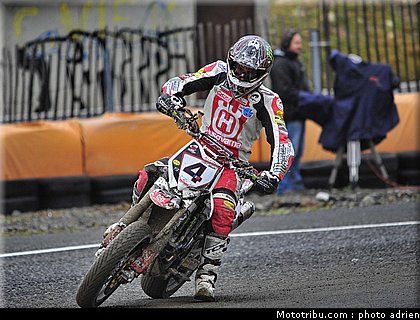chareyre_t_11_supermoto_andorre_2009.jpg