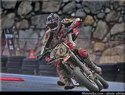 chareyre_t_17_supermoto_andorre_2009.jpg