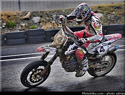 chareyre_t_18_supermoto_andorre_2009.jpg