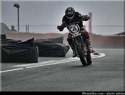 chareyre_t_30_supermoto_andorre_2009.jpg