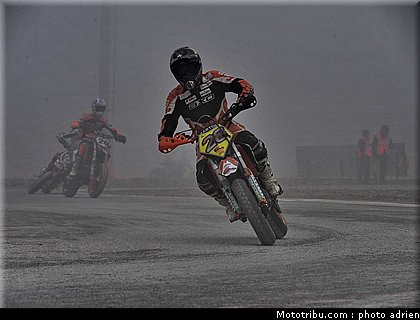 cucharrera_19_supermoto_andorre_2009.jpg