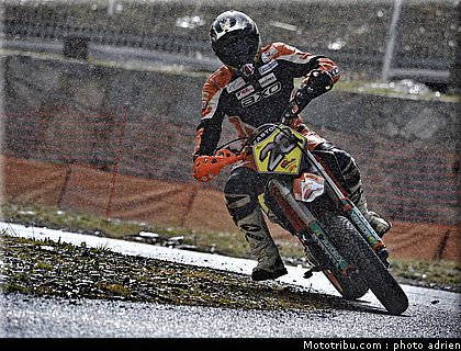 cucharrera_25_supermoto_andorre_2009.jpg