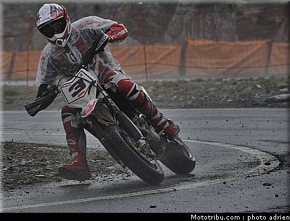 delepine_02_supermoto_andorre_2009.jpg