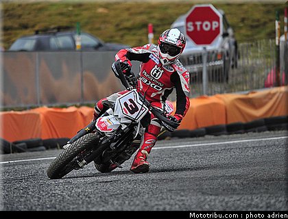 delepine_21_supermoto_andorre_2009.jpg