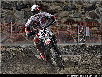 delepine_28_supermoto_andorre_2009.jpg