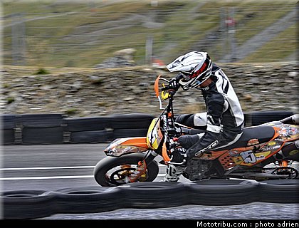 deridder_18_supermoto_andorre_2009.jpg