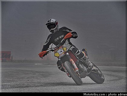 deridder_21_supermoto_andorre_2009.jpg