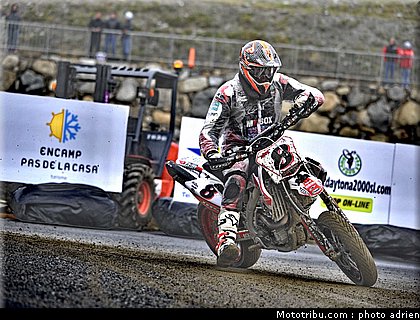 gaspardone_06_supermoto_andorre_2009.jpg