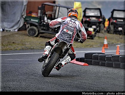gaspardone_31_supermoto_andorre_2009.jpg