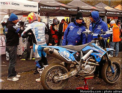 gozzini_02_supermoto_andorre_2009.jpg