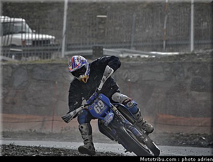gozzini_06_supermoto_andorre_2009.jpg