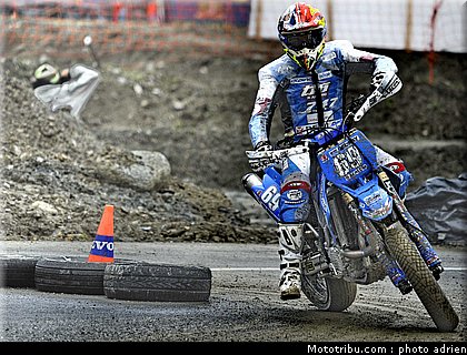 gozzini_14_supermoto_andorre_2009.jpg