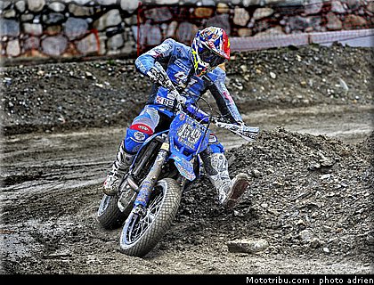 gozzini_17_supermoto_andorre_2009.jpg