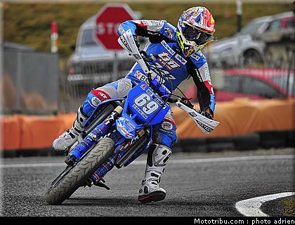 gozzini_34_supermoto_andorre_2009.jpg