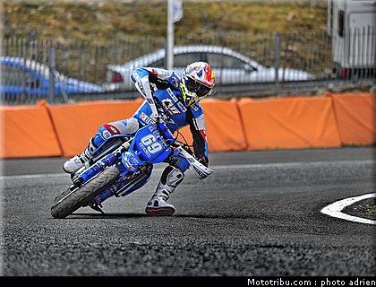 gozzini_40_supermoto_andorre_2009.jpg