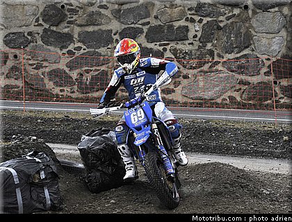 gozzini_42_supermoto_andorre_2009.jpg