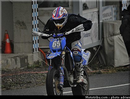 gozzini_52_supermoto_andorre_2009.jpg