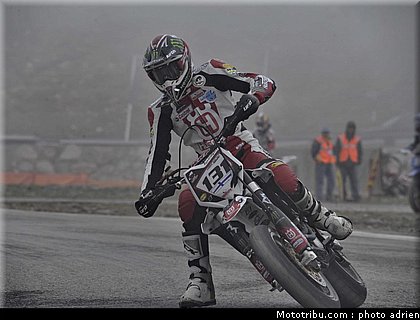 hermunen_19_supermoto_andorre_2009.jpg