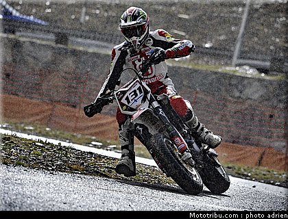 hermunen_30_supermoto_andorre_2009.jpg