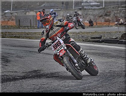 hlad_18_supermoto_andorre_2009.jpg